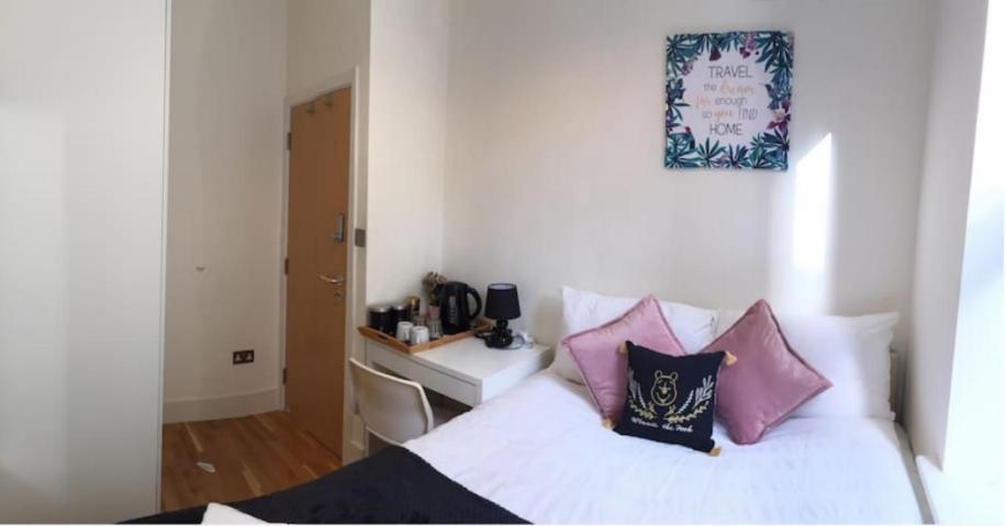 Comfy Private Bedrooms Near Euston Station, Central ลอนดอน ภายนอก รูปภาพ