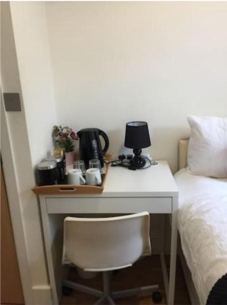 Comfy Private Bedrooms Near Euston Station, Central ลอนดอน ภายนอก รูปภาพ