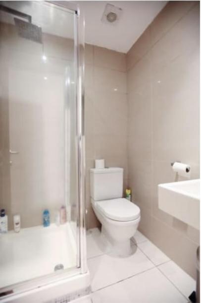 Comfy Private Bedrooms Near Euston Station, Central ลอนดอน ภายนอก รูปภาพ