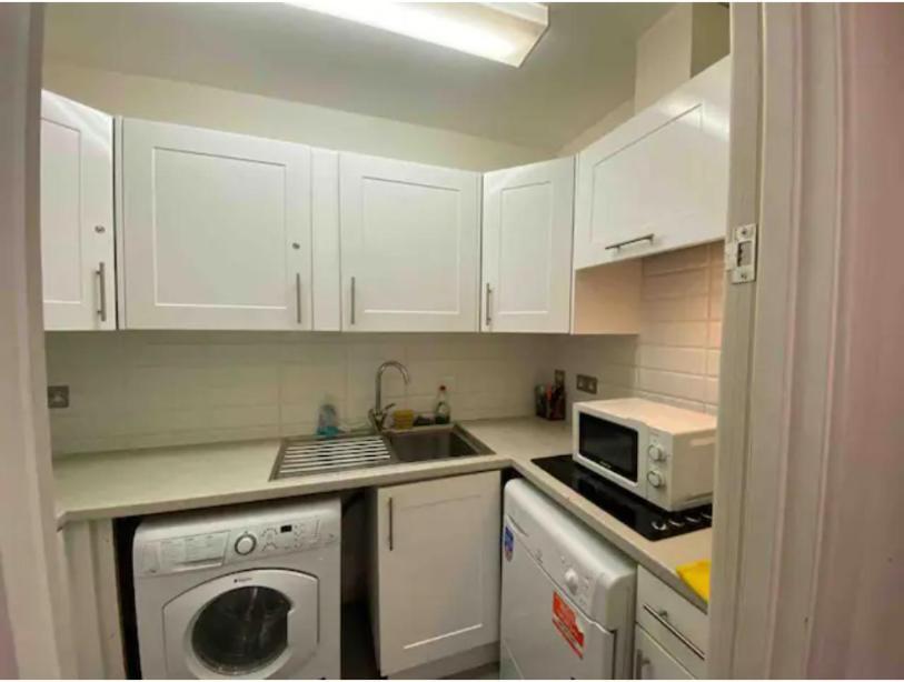 Comfy Private Bedrooms Near Euston Station, Central ลอนดอน ภายนอก รูปภาพ